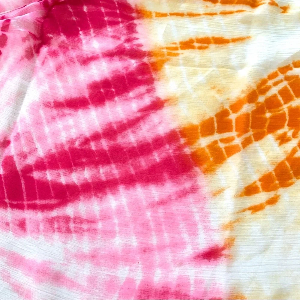 ✨HP✨ Steve Madden Pink & Orange Tie-Dye Scarf